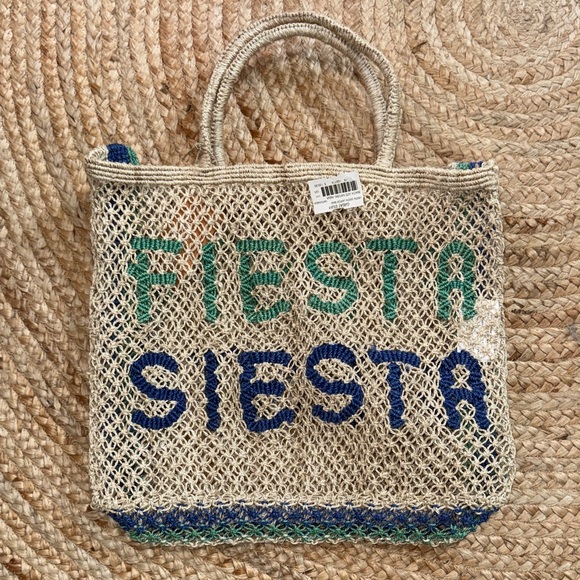 The Jacksons Fiesta Siesta Woven Tote Bag - Beach - Picture 1 of 2